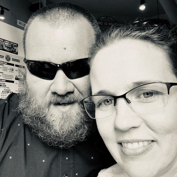 Meet your Posher, Amber - Picture 1 of 1